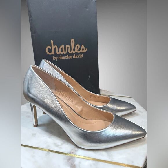 Charles by Charles David Smooth Metallic Sliver Pumps Heels Size 8 - Picture 2 of 12